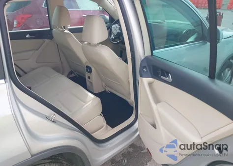 2012 Volkswagen Tiguan Se z USA, uszkodzony, nr VIN WVGAV7AX3CW527098